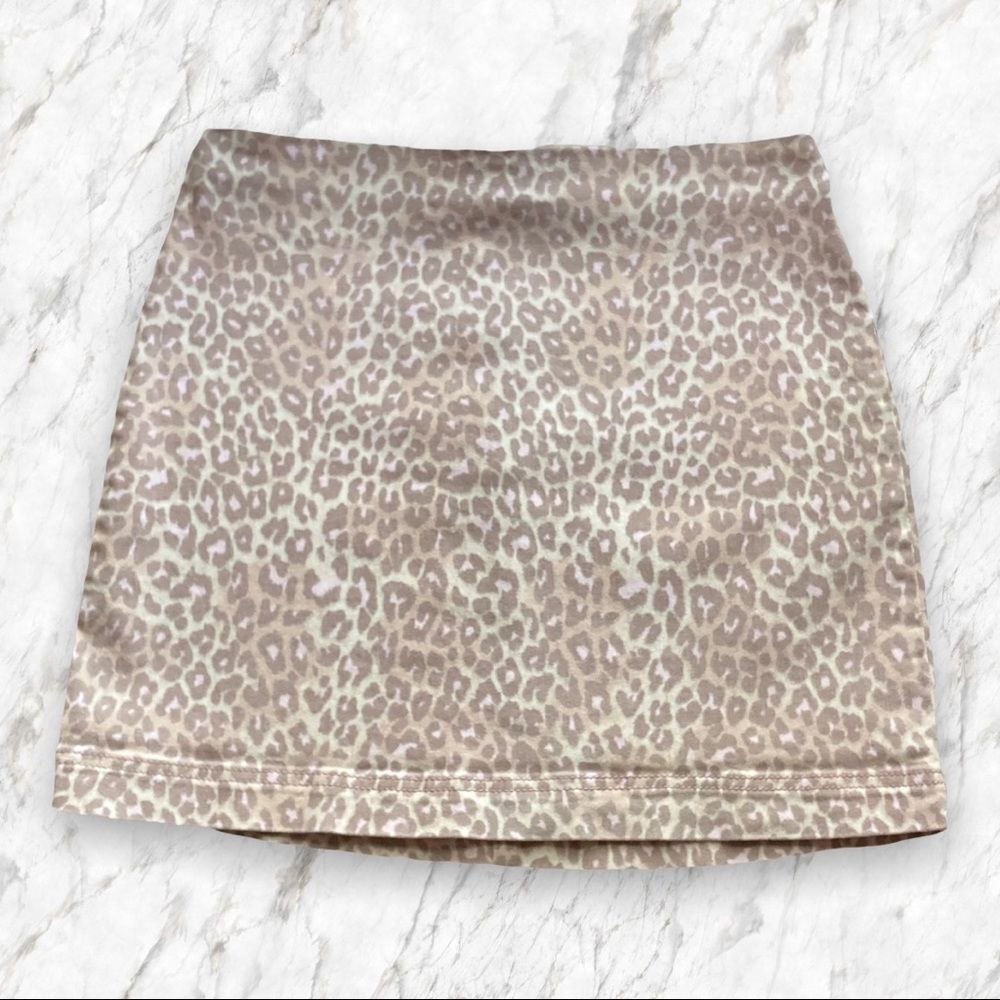 Wild Fable Pink Leopard Print Mini Skirt, 6